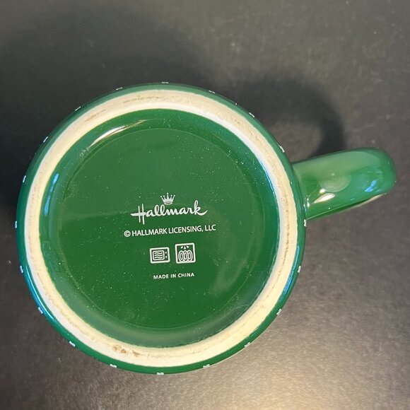 Set of 2 HALLMARK Red and Green Enamel Look Camping Style Checked Ceramic Mugs - Picture 14 of 15